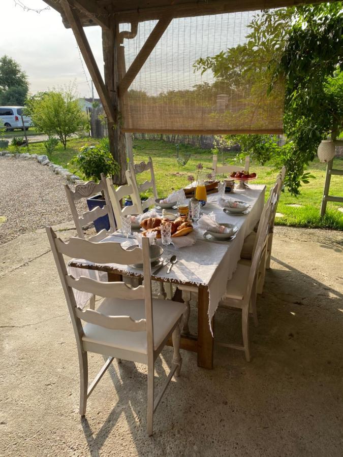 Bed and Breakfast Figtrees Margueron Exteriér fotografie
